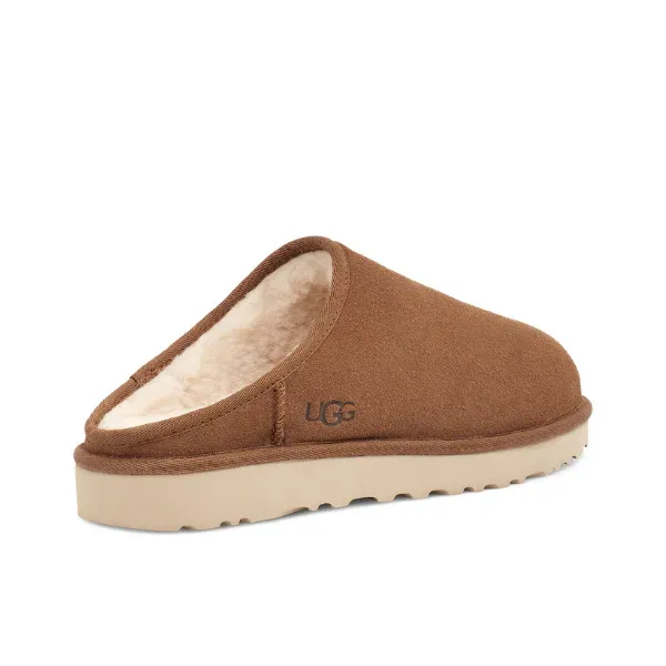 UGG Men's Classic Slip-On Chestnut - Image 3