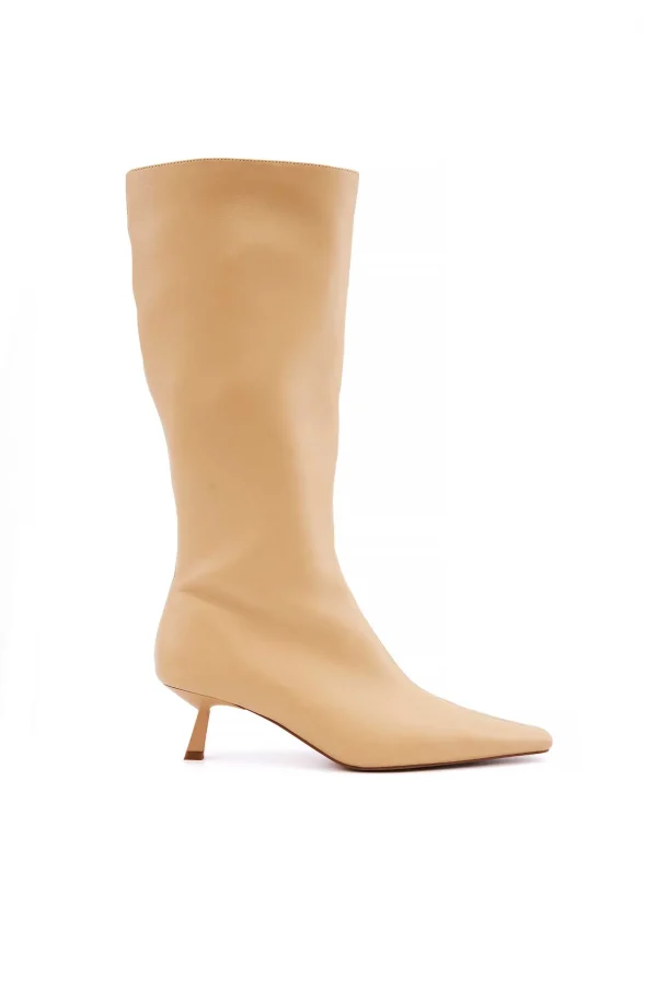 THE FREYA SAND BOOT