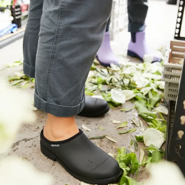 Billie Clog // Black & Black - Image 5