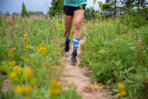 Injinji Artist Designed Women's Crew Coolmax - Howl - Image 4