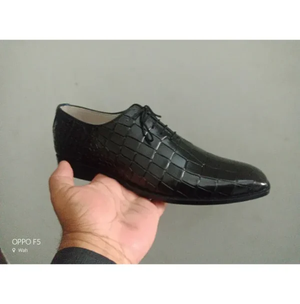 Handmade Mens Black Crocodile Texture Lace up Dress Shoes - Image 3