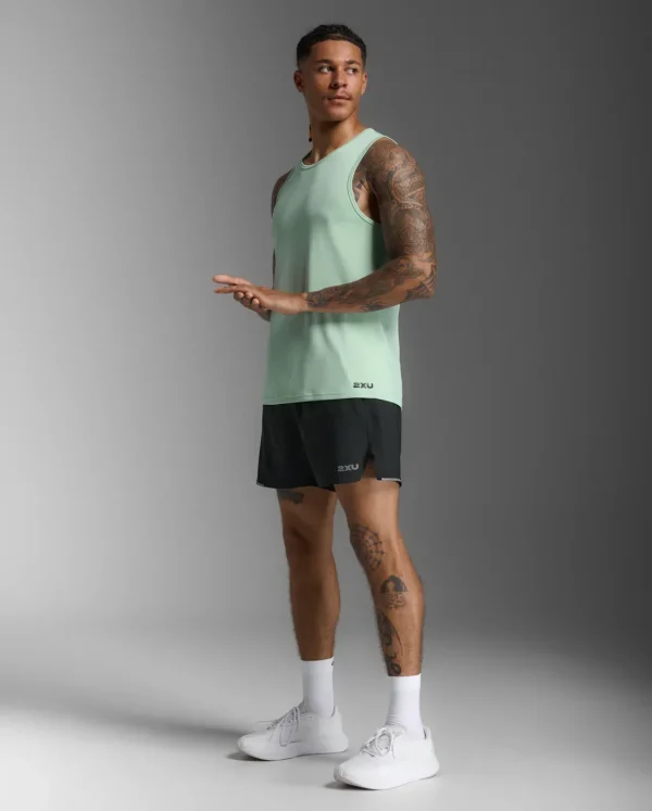 2XU Men Aero Tank - Digital Mint / Black Reflective - Image 4