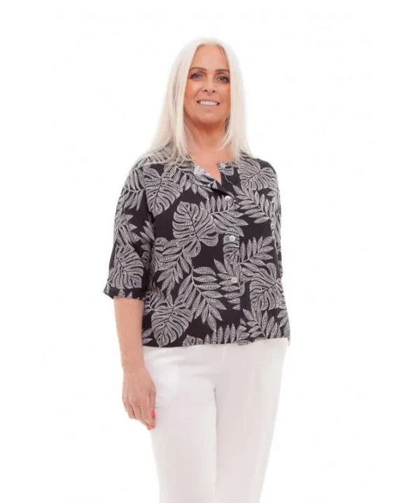 Linen Dotty Leaf Print Cropped Dolman Jacket - Image 4