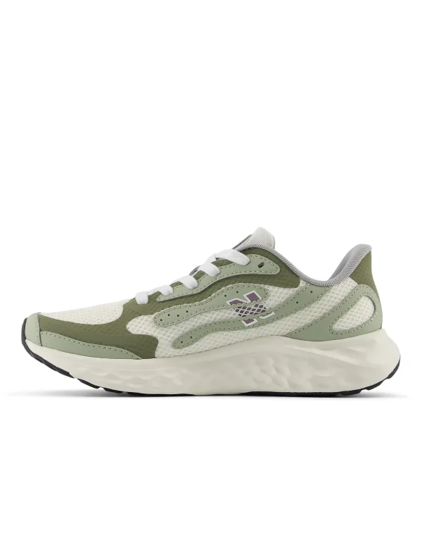 Fresh Foam Arishi v4 Tiralux Shoes - Sea Salt/Olivine/Dark Olivine - Image 2