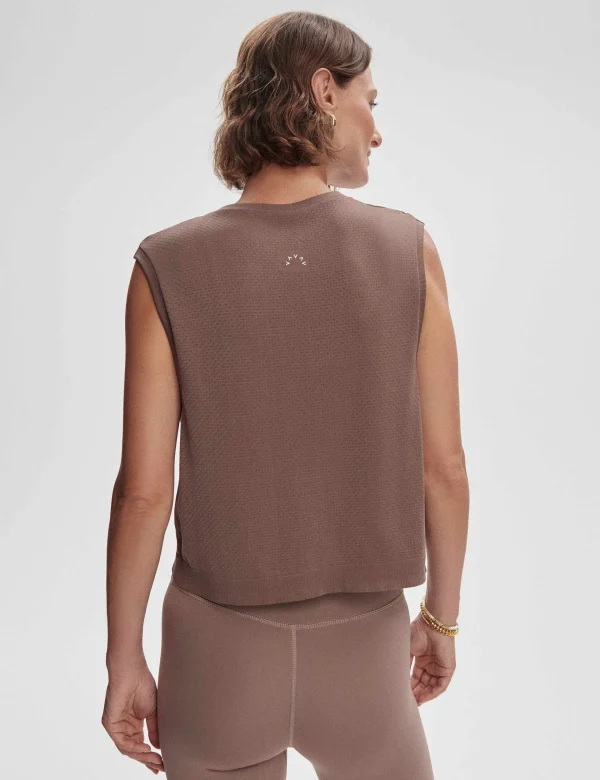 Page Seamless Crop Tank - Deep Taupe - Image 4