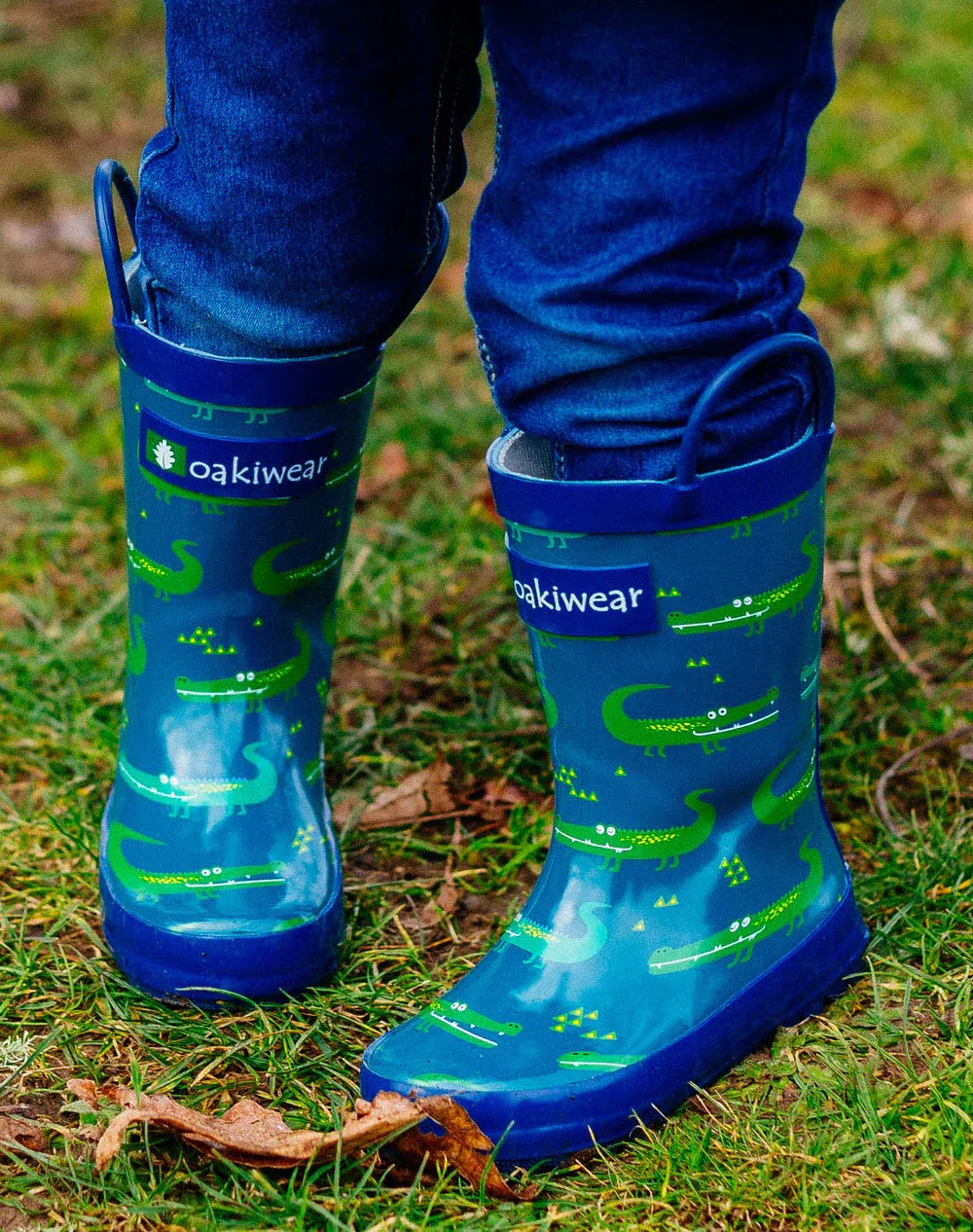 Crocodiles Loop Handle Rubber Rain Boots - Image 7